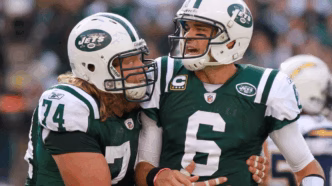 Mark Sanchez lamenta morte de Nick Mangold