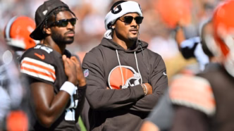 Deshaun Watson em treinamento de recuperação pelo Cleveland Browns.
