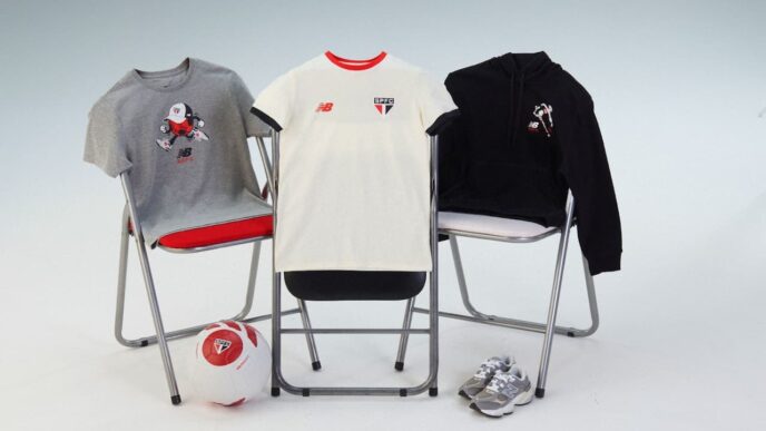 A nova coleção infantil do São Paulo em parceria com a New Balance.