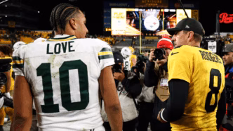 Logo da World Series ou imagem de um estádio.