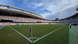 Estádio Olímpico Mangueirão em Belém, palco do clássico Re-Pa entre Paysandu e Remo.
